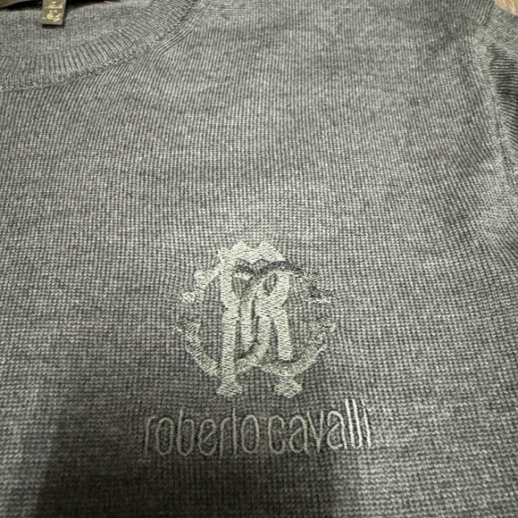 Sweater - Picture 5 of 5